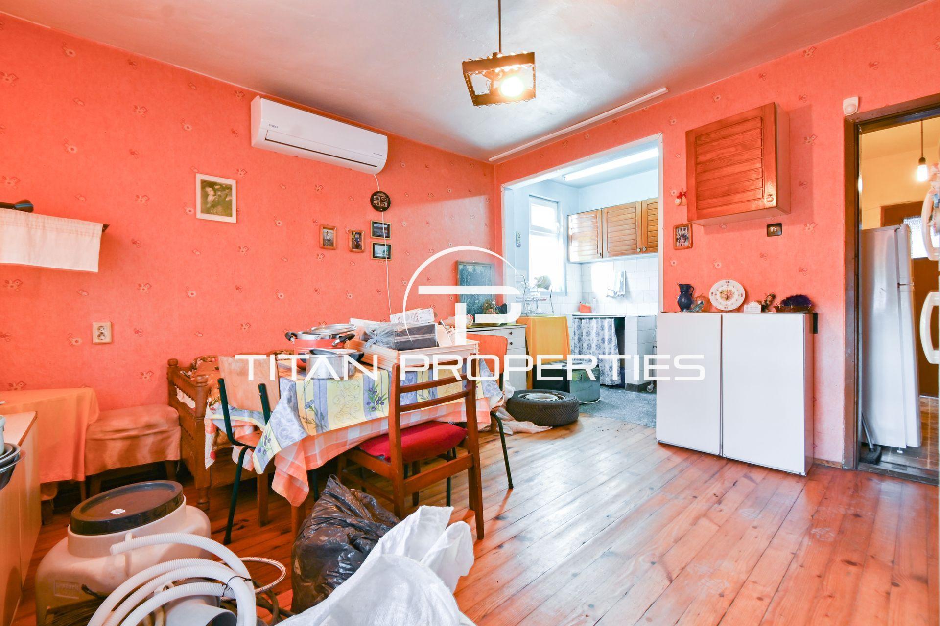 House for sale in village of Mramor