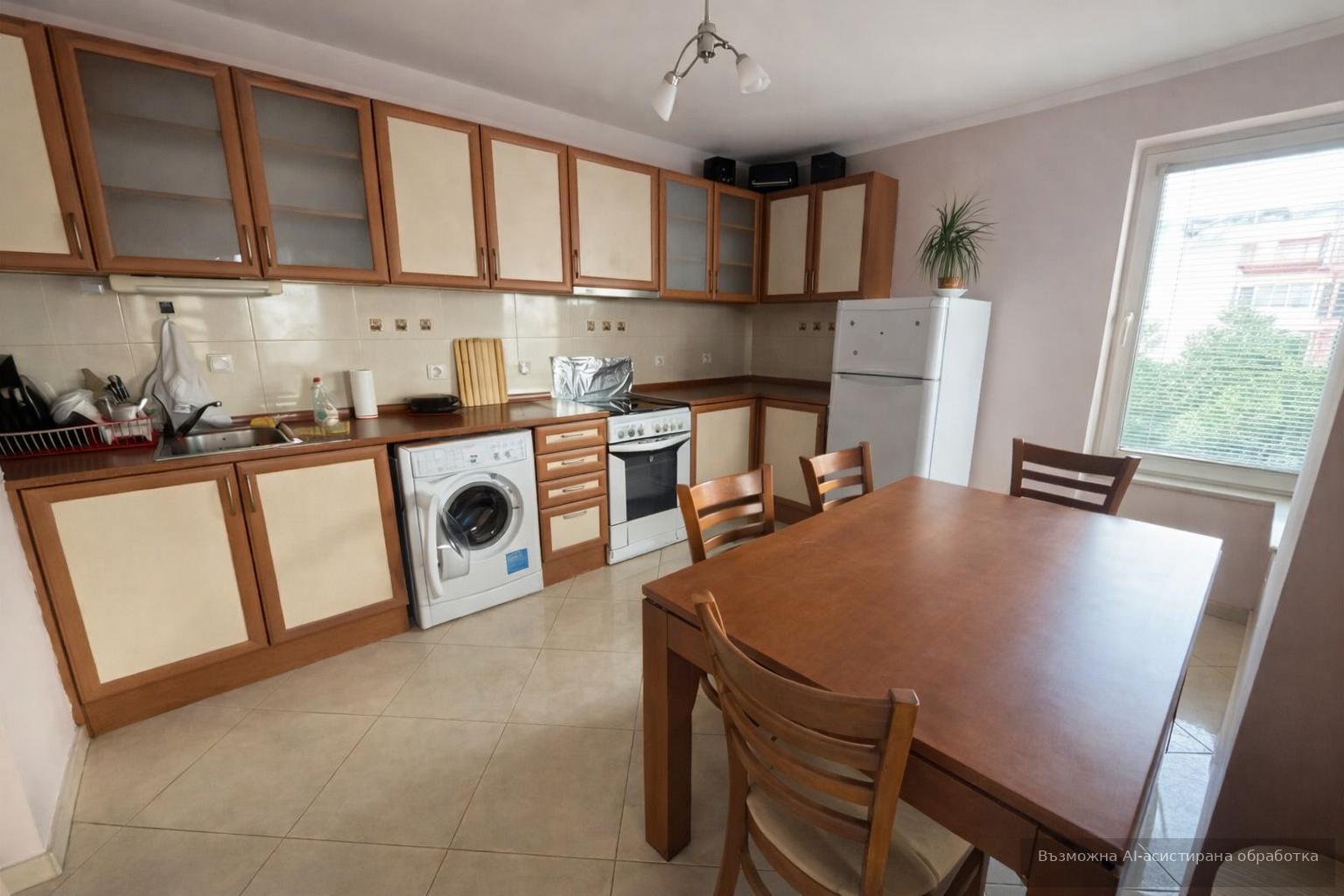 Тристаен за продажба в кв. Младост 2