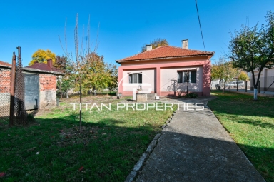 За продажба в София къща Извън София ID 60469