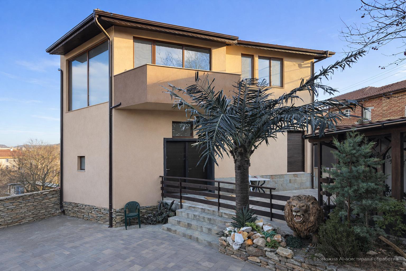 Етаж от къща под наем в с. Марково