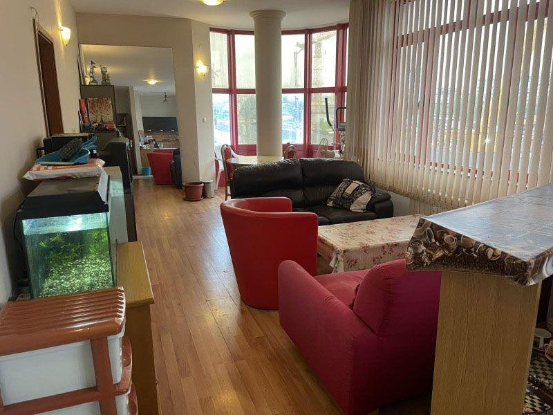 Двустаен, под наем, жк. Левски В