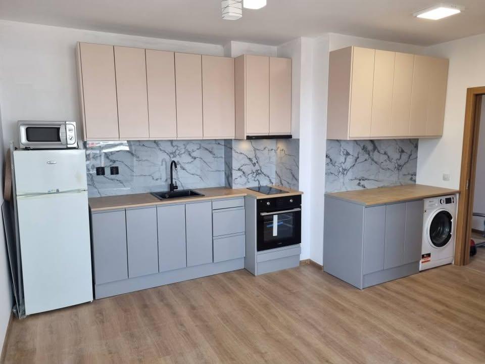 Тристаен, под наем, жк. Малинова долина