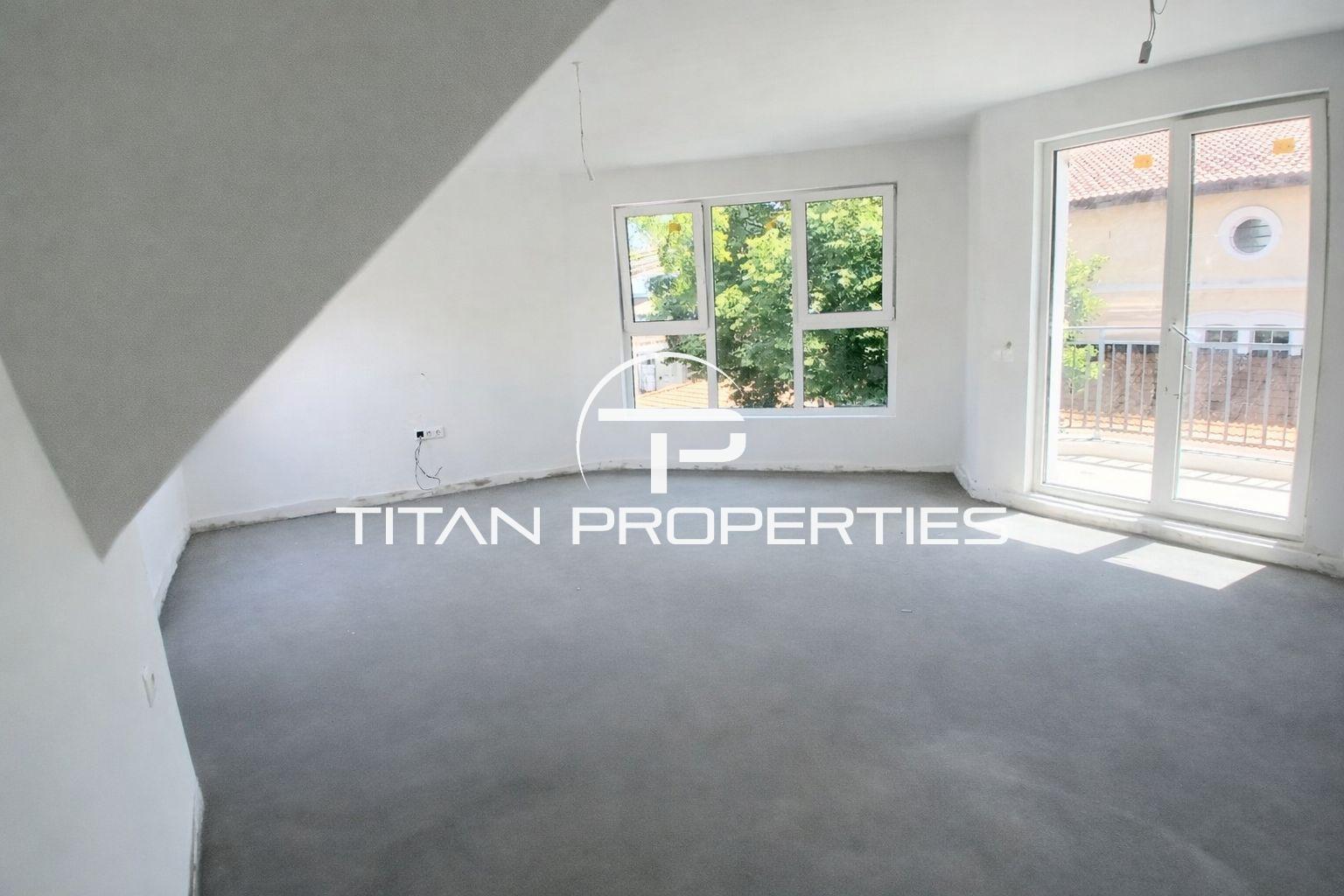 За продажба в Пловдив тристаен Център П ID 2099760