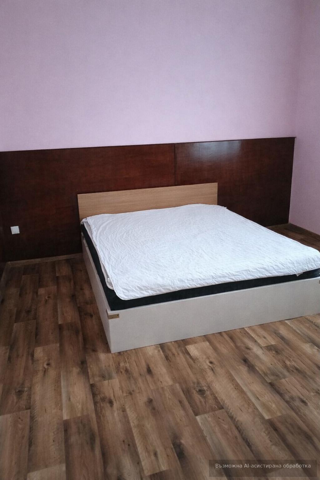 Под наем в София тристаен Банишора ID 2134935
