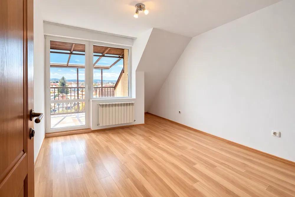 For sale in Sofia three-bedroom apartment Orlandovtsi ID 2107021